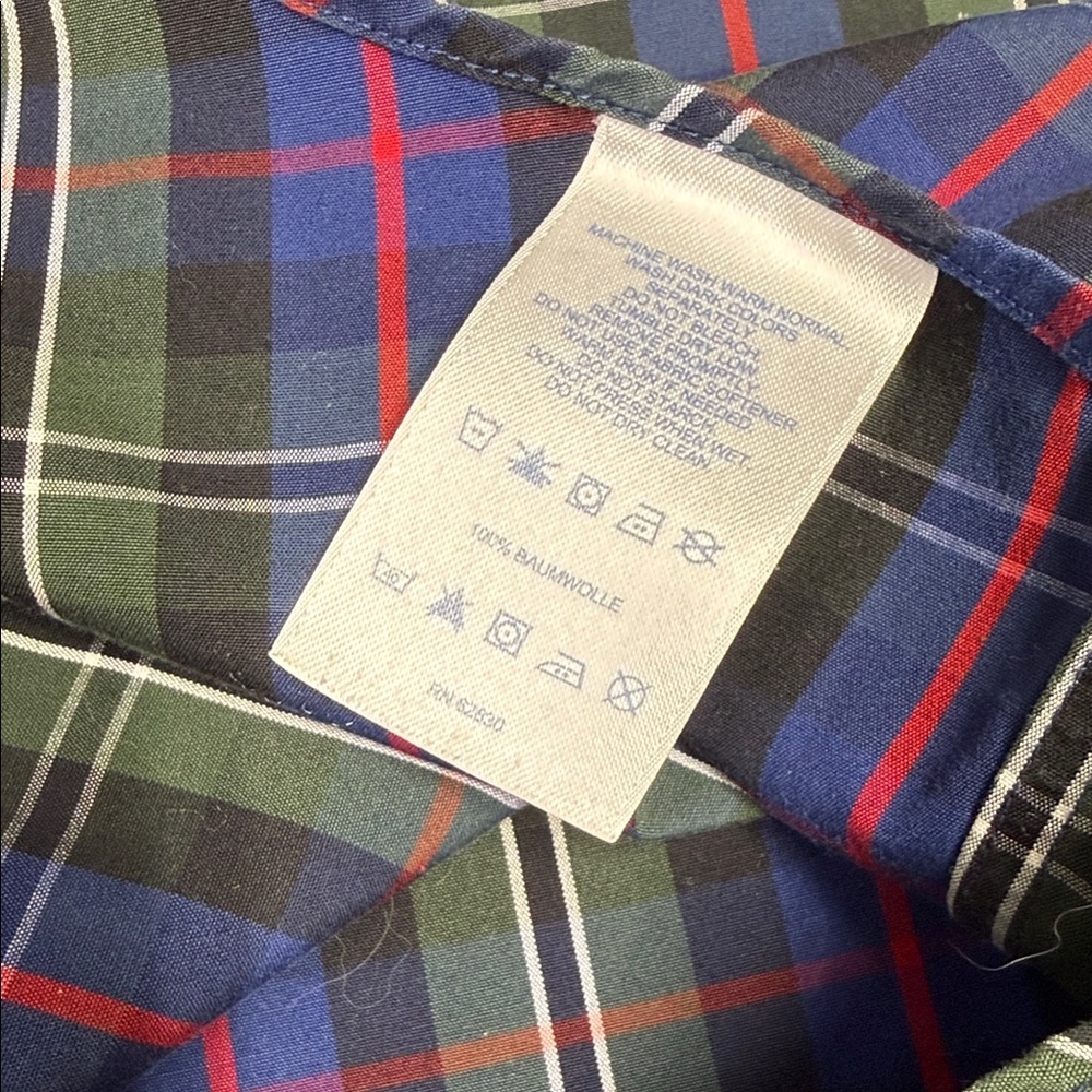 Lands' End Men's Casual Plaid Shirt - Green and Blue - Picture 5 of 6